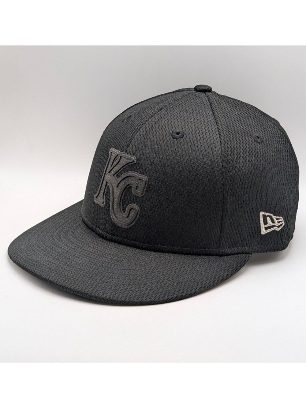 New Era Kansas City Royals 59fifty Triple Black Fitted MLB Hat Size 7 1/4  Low